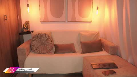    online show from November 2025 09:14:02 PM