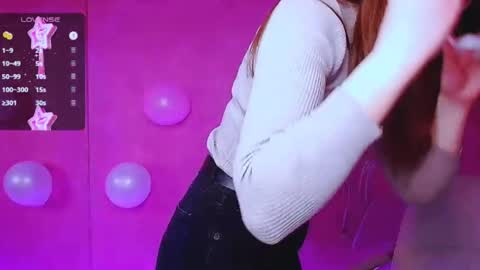 Amelie online show from February 2025 06:43:01 AM