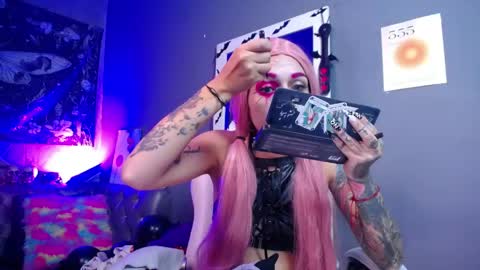 Snapshot of amelierouss chatting on May 2026 04:31:01 AM AMELIEROUS .. see you tomorrow kisses online show from May 2026 04:31:01 AM