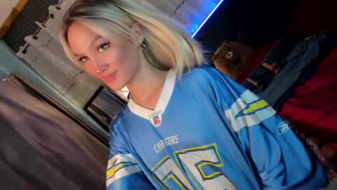 amelinckx online show from February 2025 07:49:02 PM