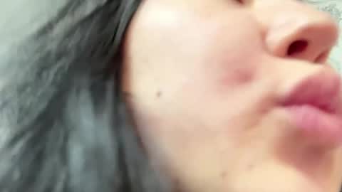 Snapshot of ameliya_kim chatting on April 2026 09:17:02 PM Ameliya online show from April 2026 09:17:02 PM