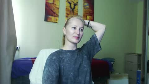 Snapshot of amelly777 chatting on May 2026 03:28:02 PM amelly777 online show from May 2026 03:28:02 PM