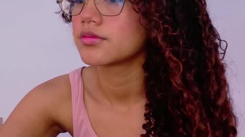 Snapshot of amely_sweetheat chatting on April 2026 05:10:02 PM Amely online show from April 2026 05:10:02 PM