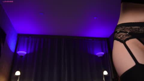 Amy  online show from March 2025 08:54:02 AM