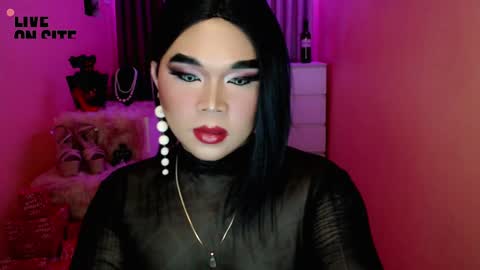 Queen Mireska online show from December 2024 03:43:02 PM