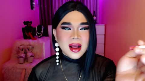 Queen Mireska online show from December 2024 08:48:01 AM