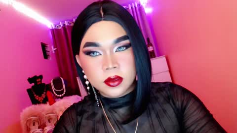 Queen Mireska online show from February 2025 03:14:02 PM