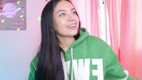 Amy online show from September 2025 03:33:01 PM