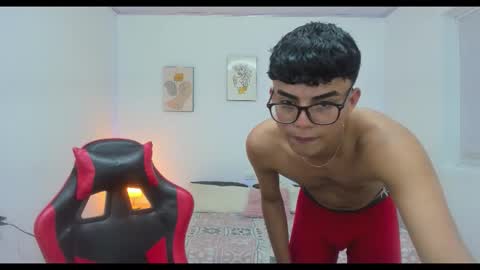 amil_777 online show from January 2026 06:33:01 PM