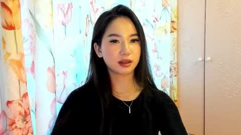 Amina online show from December 2025 05:57:01 AM