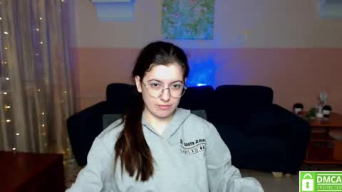 Amina online show from March 2025 06:29:01 AM