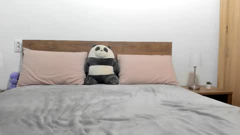 Amira Vyxen online show from October 2025 09:24:01 PM