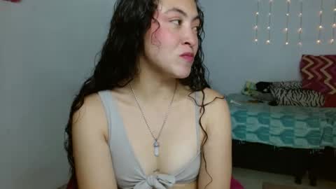 amitlu_ online show from September 2025 11:26:02 PM