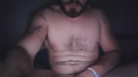 Snapshot of amktrain chatting on April 2026 04:17:01 AM amktrain online show from April 2026 04:17:01 AM