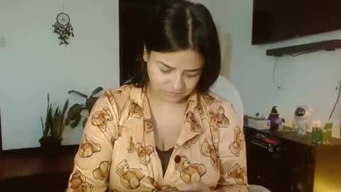 Ambaar online show from January 2025 11:34:02 AM