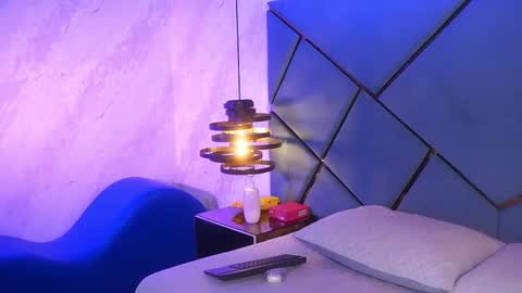 Snapshot of ammy_durand chatting on February 2026 07:06:01 PM ammy durand online show from February 2026 07:06:01 PM