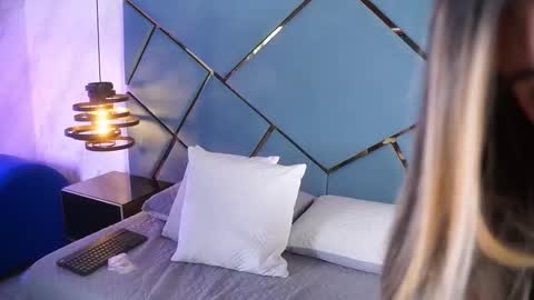 Snapshot of ammy_durand chatting on February 2026 07:09:02 PM ammy durand online show from February 2026 07:09:02 PM