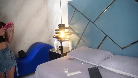 Snapshot of ammy_durand chatting on February 2026 07:46:01 PM ammy durand online show from February 2026 07:46:01 PM