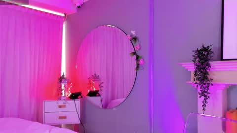 Ammy Nova online show from April 2026 08:31:02 PM