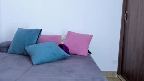 ammy online show from January 2025 06:41:02 PM