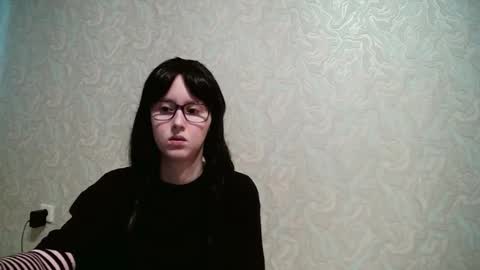 Snapshot of amomira chatting on October 2025 06:00:01 AM Amomira online show from October 2025 06:00:01 AM