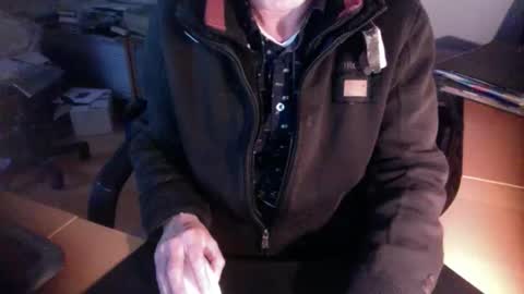 Snapshot of amor2200 chatting on January 2025 03:40:01 PM Amor2200 online show from January 2025 03:40:01 PM