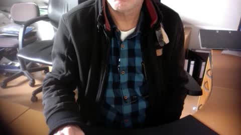 Snapshot of amor2200 chatting on March 2025 08:08:01 AM Amor2200 online show from March 2025 08:08:01 AM