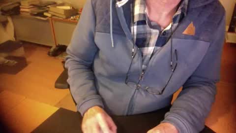 Snapshot of amor2200 chatting on November 2025 03:56:01 PM Amor2200 online show from November 2025 03:56:01 PM