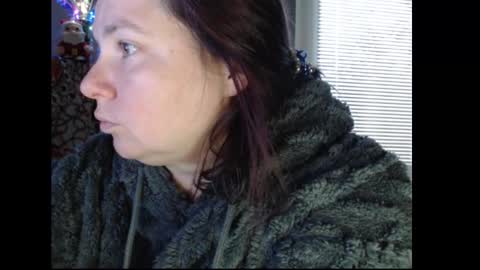 amorelara online show from October 2025 02:49:01 PM