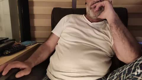 AmorLin online show from April 2026 08:26:02 PM