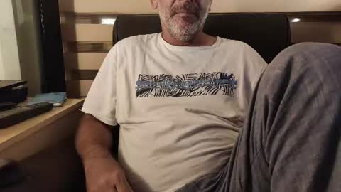 Snapshot of amorlin chatting on June 2026 08:41:01 PM AmorLin online show from June 2026 08:41:01 PM