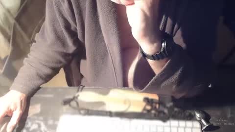 amslave4f online show from September 2025 07:47:01 AM