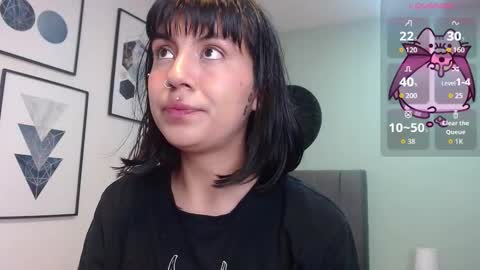 Amy 3 online show from September 2025 04:03:02 AM