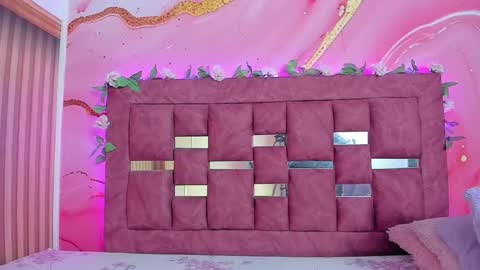 amy__rose_ online show from September 2025 03:00:02 AM