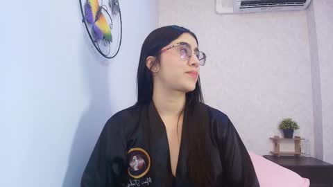 amy__wats0n online show from October 2025 07:13:02 PM