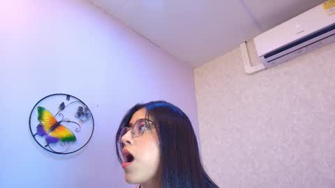 amy__wats0n online show from January 2026 07:06:02 PM