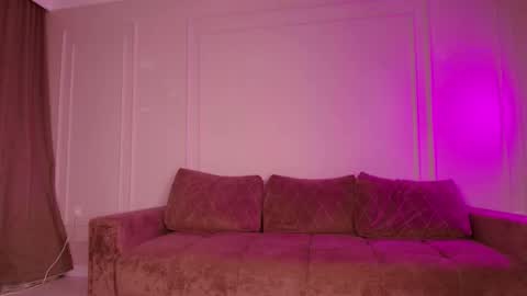 Amy Akime online show from March 2026 01:15:01 PM