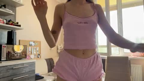 Snapshot of amy_chill chatting on May 2026 12:09:02 PM Amy Chill online show from May 2026 12:09:02 PM