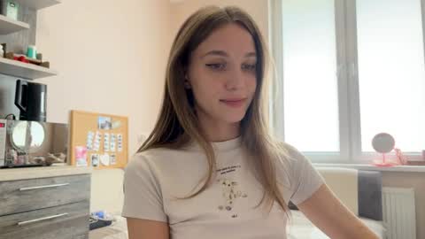 Snapshot of amy_chill chatting on May 2026 10:34:01 AM Amy Chill online show from May 2026 10:34:01 AM