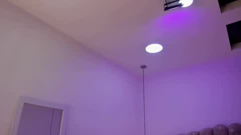 Aleja   online show from January 2026 03:10:01 AM