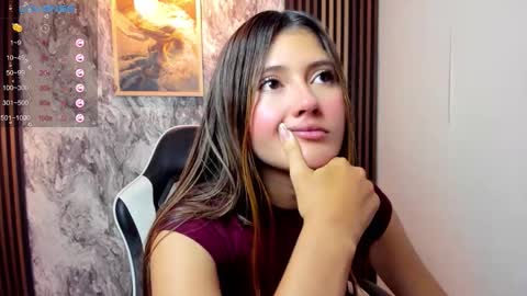 Amy online show from October 2025 08:15:01 PM