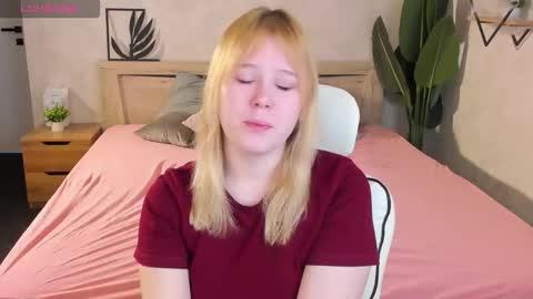 Amy online show from December 2025 11:53:01 PM