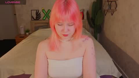 Amy online show from January 2026 12:02:01 AM