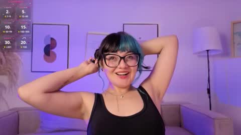 Snapshot of amy_lit chatting on January 2026 06:35:02 PM Hello I am Allison Welcome to my room and let is have a good time together whith me online show from January 2026 06:35:02 PM