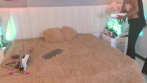 Amy online show from January 2026 08:12:01 PM