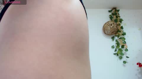 Snapshot of amy_mur chatting on May 2026 08:18:02 PM amy mur online show from May 2026 08:18:02 PM