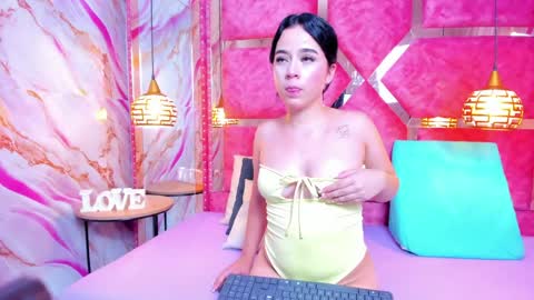 Snapshot of amy_stewardd chatting on May 2026 10:26:01 PM amy_stewardd online show from May 2026 10:26:01 PM
