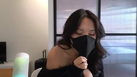 girl next door named Amy online show from February 2025 07:38:02 AM