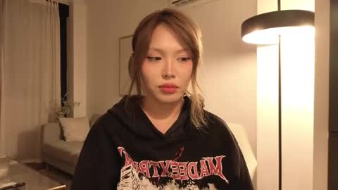 girl next door named Amy online show from January 2026 06:32:02 PM