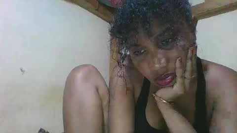 Snapshot of amyatche chatting on May 2026 05:18:01 PM Amyatche online show from May 2026 05:18:01 PM